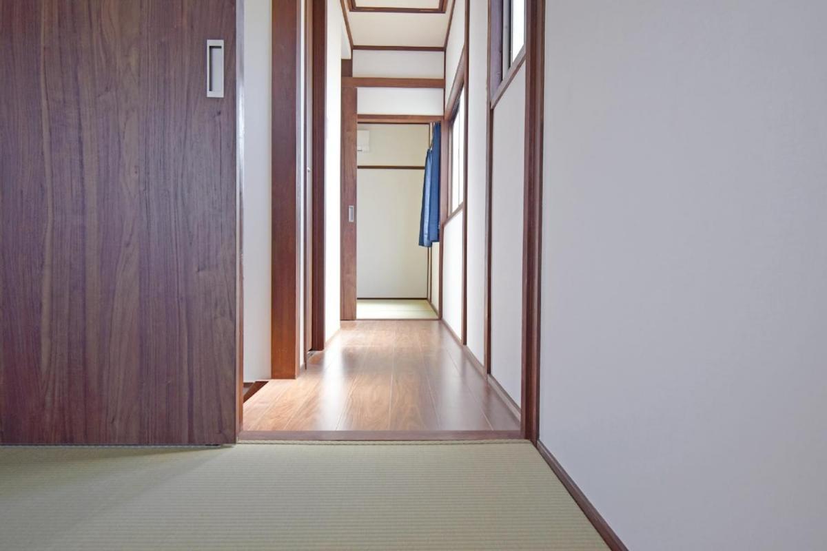 5 Minutes From Shijo Omiya Station, In The Center Of Kyoto, A Group,